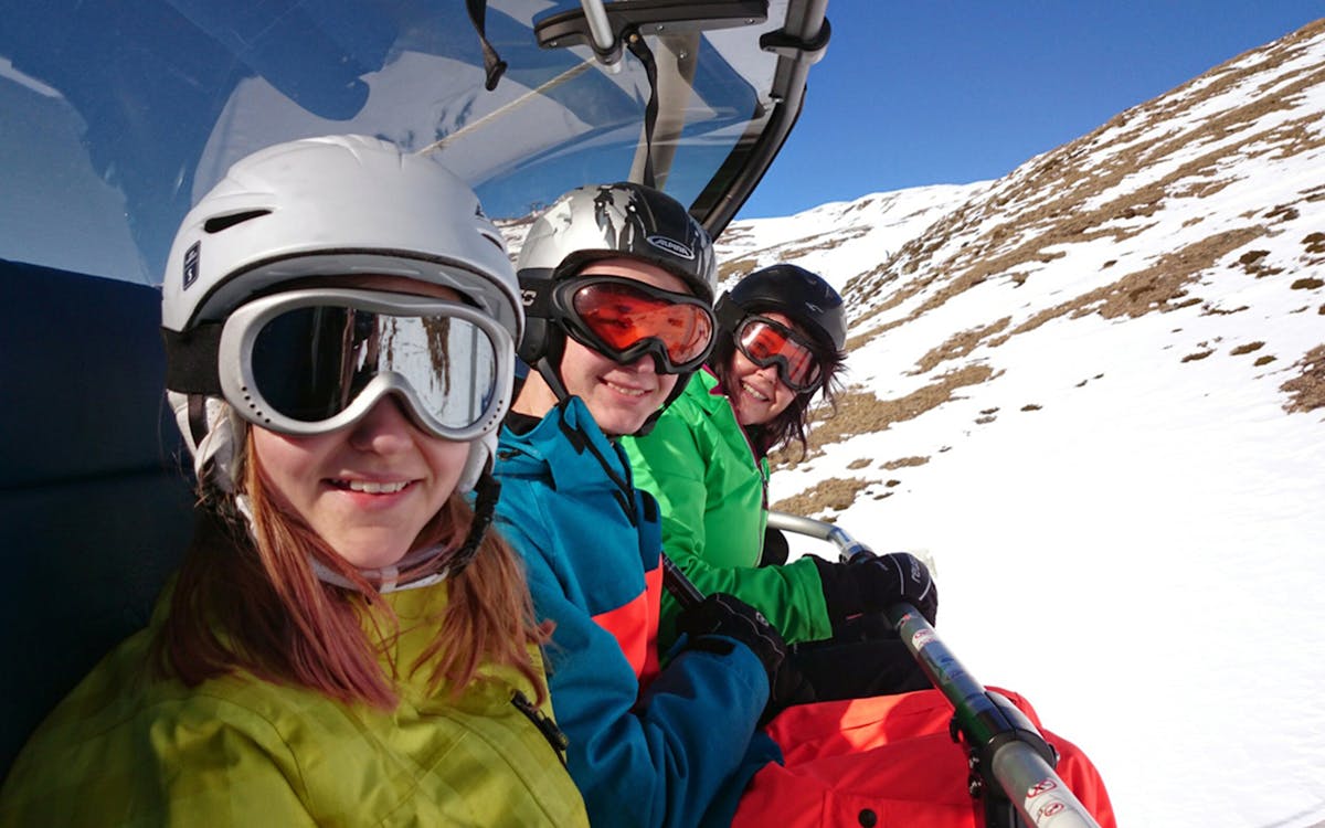 full-day tickets for skiing & chochołów thermal baths from krakow-2 full-day tickets for skiing & chochołów thermal baths from krakow-2