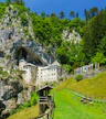 Le château de Predjama