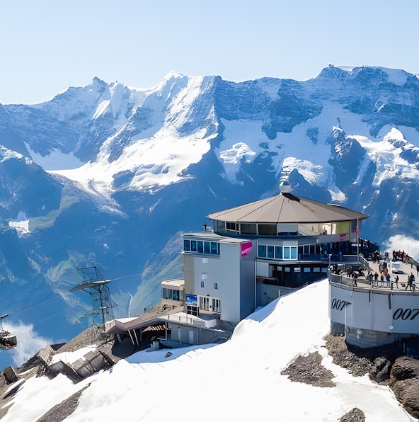 Experience the magic of the Alps at Schilthorn