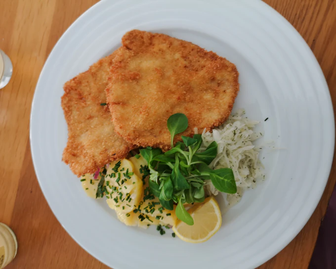 Vienna Old Town Food and Wine Tour (Product 54004)