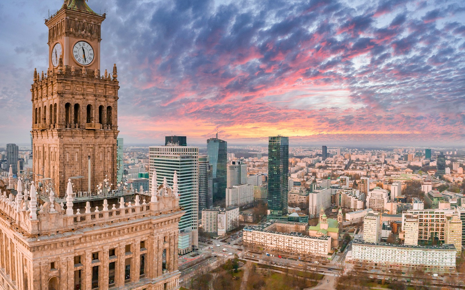 Stunning Views of Warsaw’s skyline