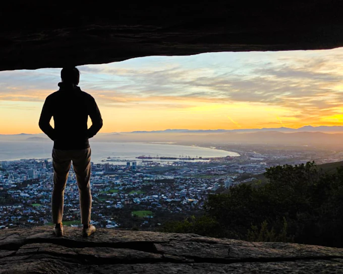Table Mountain Private Guided Hike with Cable Car Descent and Cape Malay Lunch