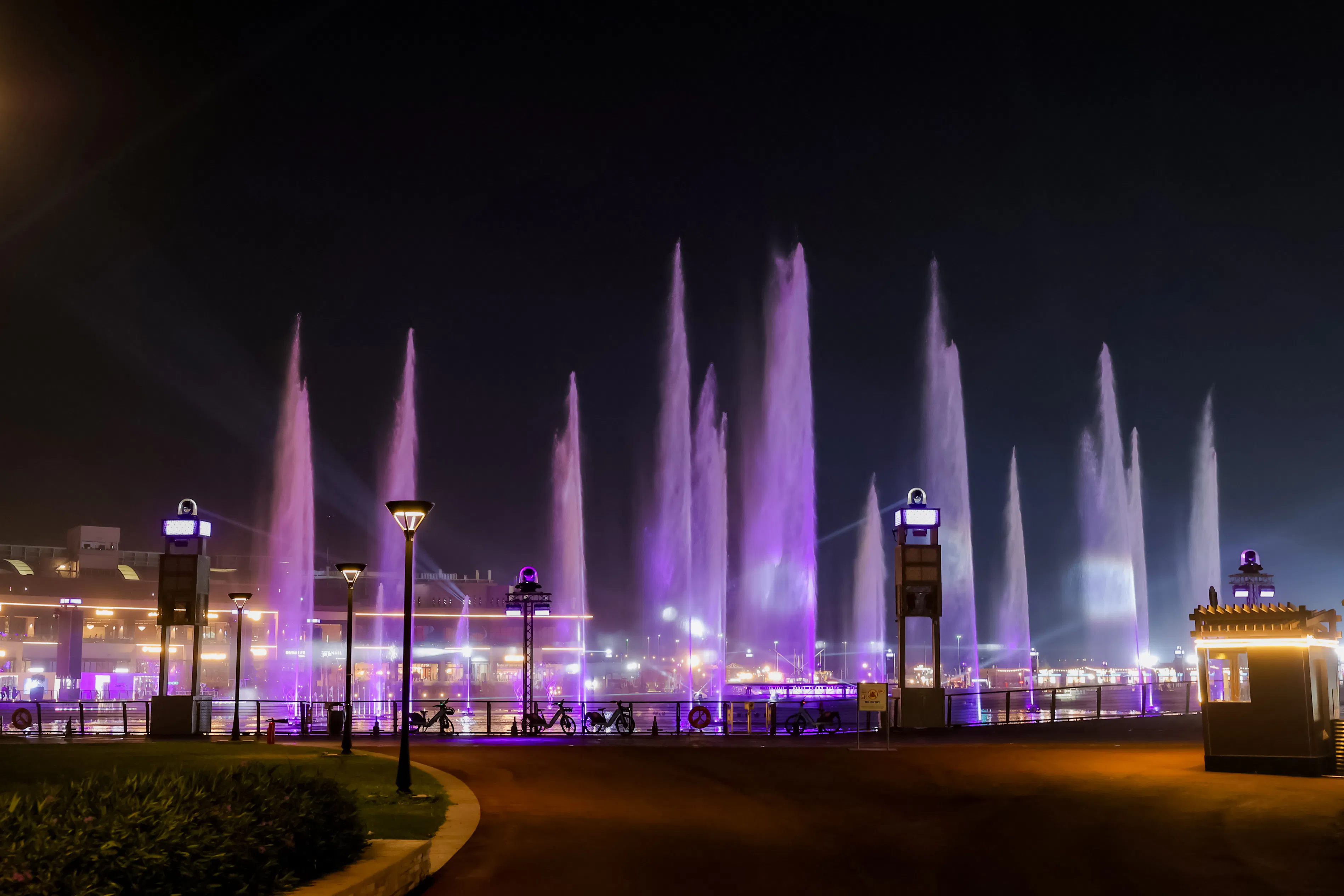 Dubai Water Canal Dinner Cruise + La Perle Show with Gold Pass Image 3