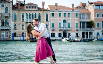 venice private photoshoot near san marco square with 25 edited digital photos-2