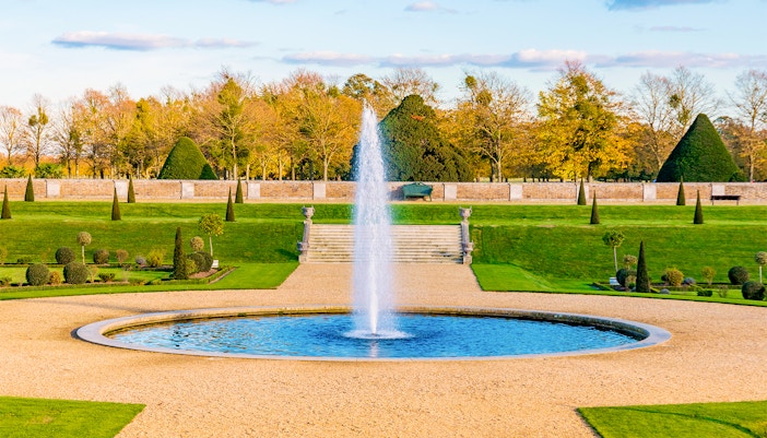 hampton court flower show