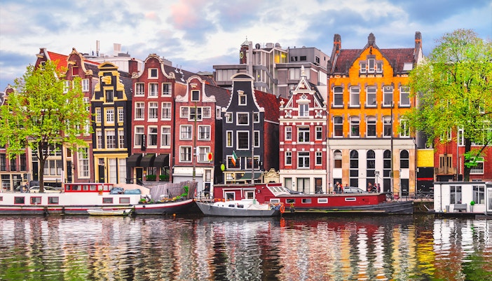 sightseeing boat amsterdam