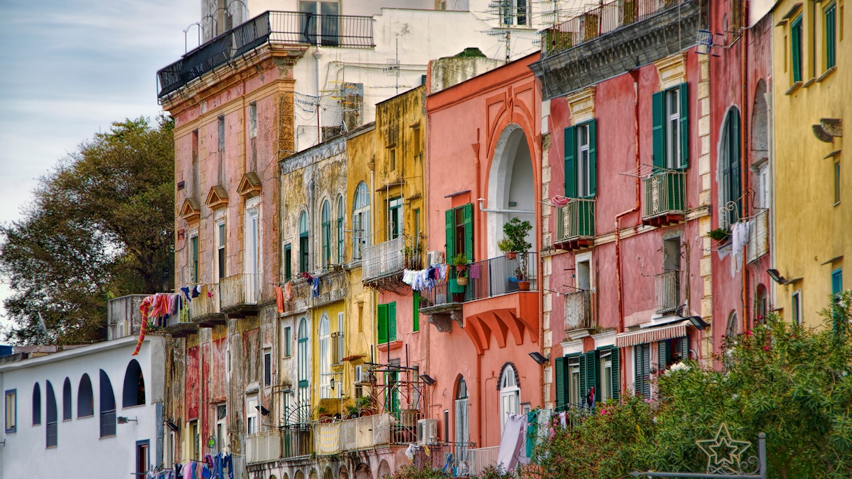 Maradona Tours in Naples - Walking Tour