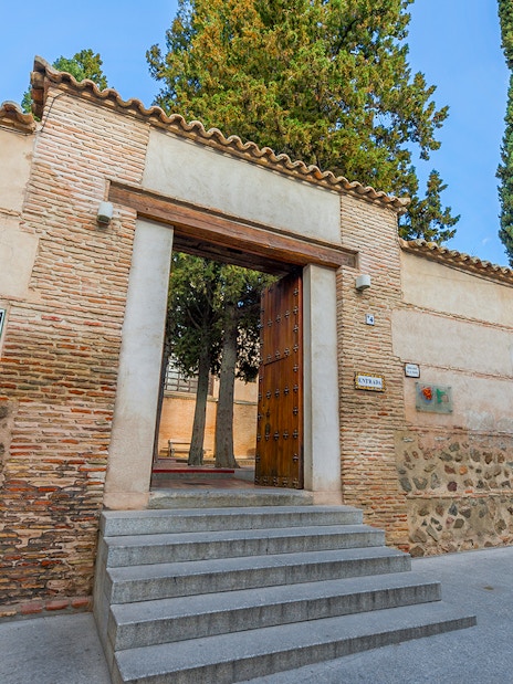 Sta. María la Blanca Synagogue entrance in Toledo, Spain, featured on a half-day guided tour from Madrid.