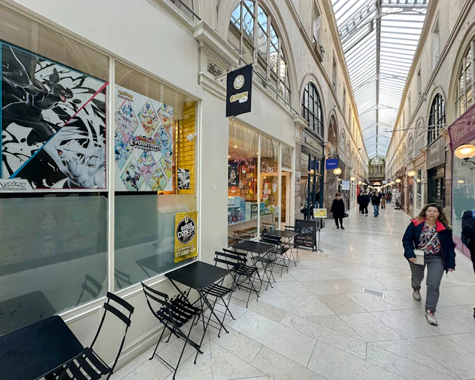 Paris Covered Passages Walking Tour with Alain Ducasse Chocolate Tasting