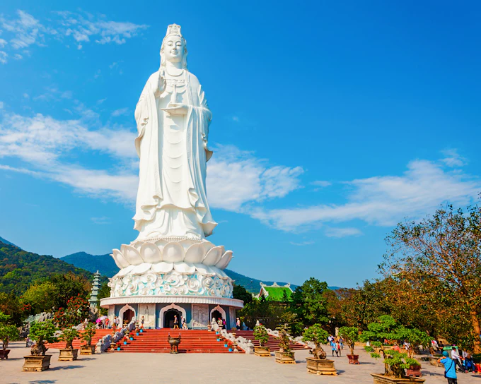 Marble Mountains & Lady Buddha Tour with Transfers