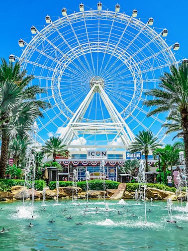 Orlando: Tarjetas y pases urbanos