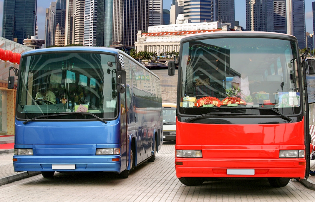 Singapore Travel Guide - Bus