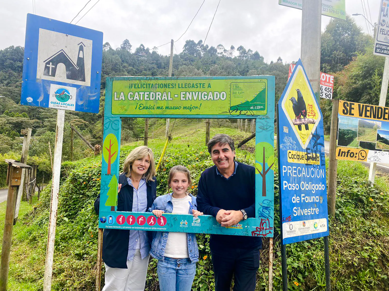 medellín private pablo escobar history tour with hotel pickup and drop-off-6