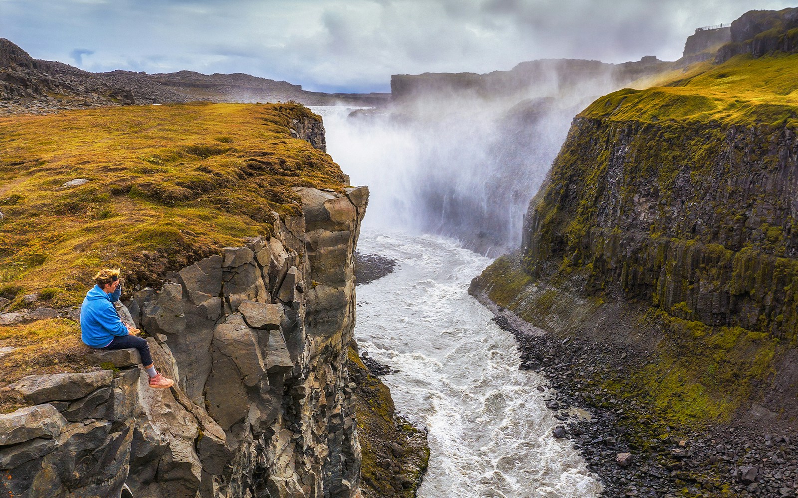 Why visit Gullfoss Waterfall along the Golden Circle route?