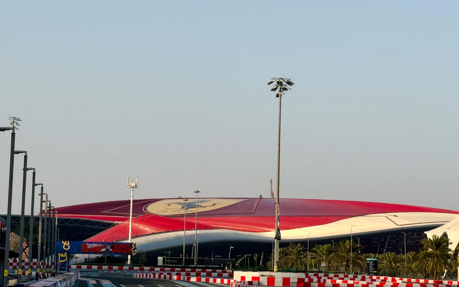 Abu Dhabi Private City Tour with Pickup from Dubai or Abu Dhabi and Sheikh Zayed Grand Mosque Entry