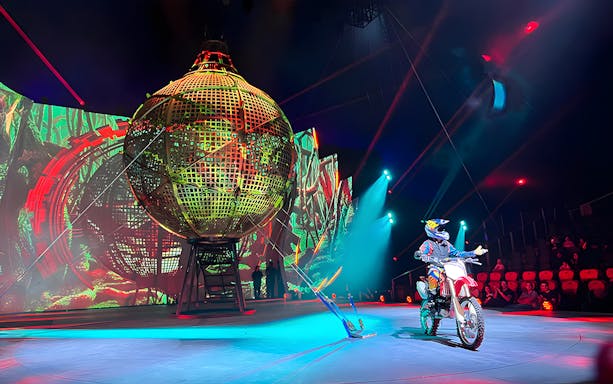 Motorcyclist performing at Pluma Show Circus in Dubai by Cirque Du Liban.