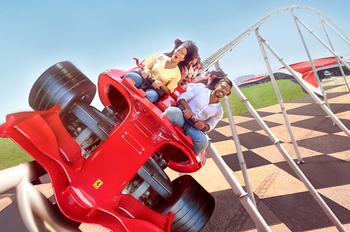 Tickets Ferrari World Abu Dhabi met gratis pendeldienst