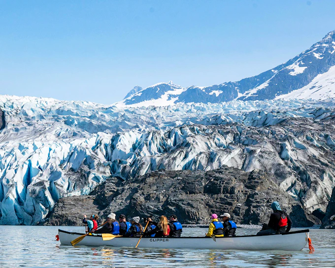Mendenhall Glacier Canoe Paddle & Guided Hike