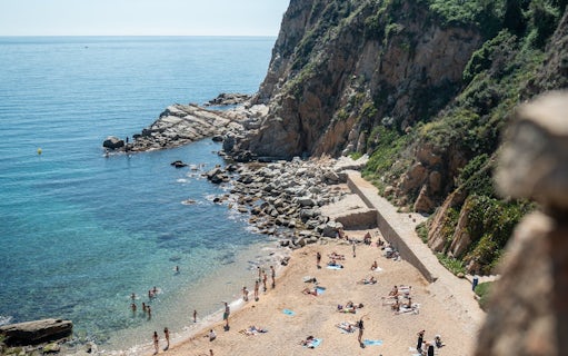 catalonia: girona, costa brava & local bites - small group-5