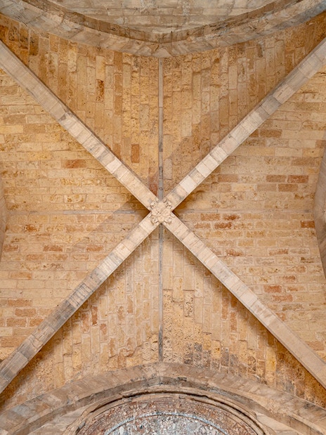 Ceiling architecture of Castel del Monte, Andria with intersecting stone arches.