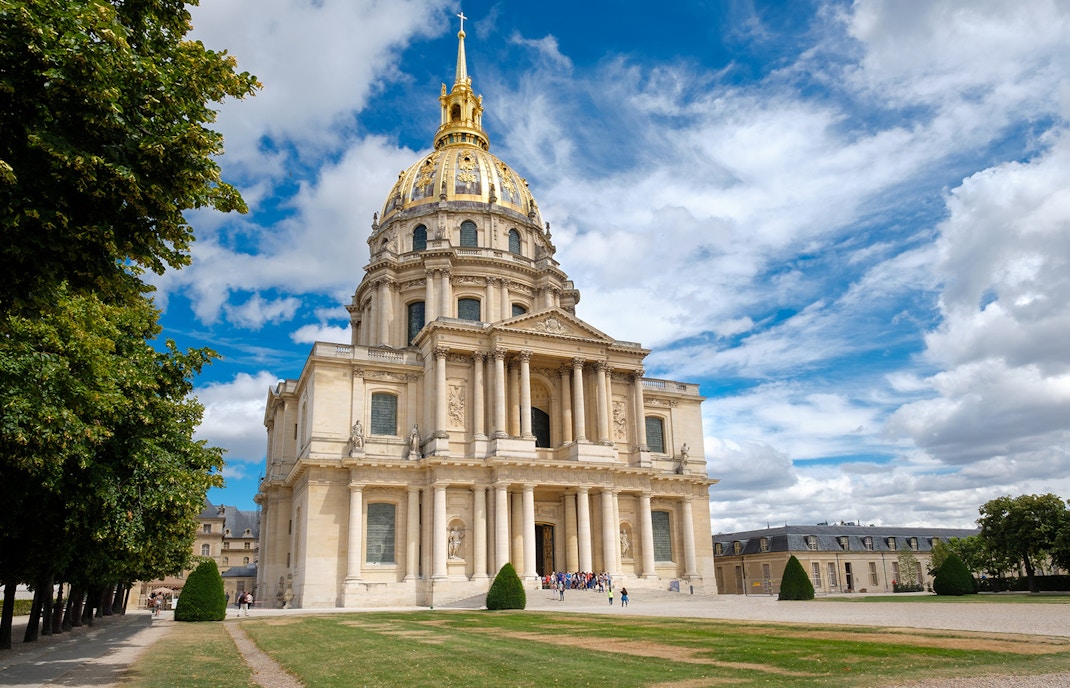 tomb of Napoleon Bonaparte