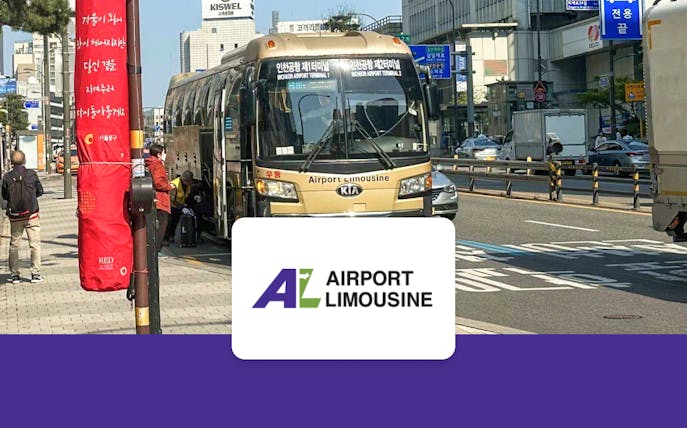 Incheon Airport Limousine Bus at a Seoul street stop.