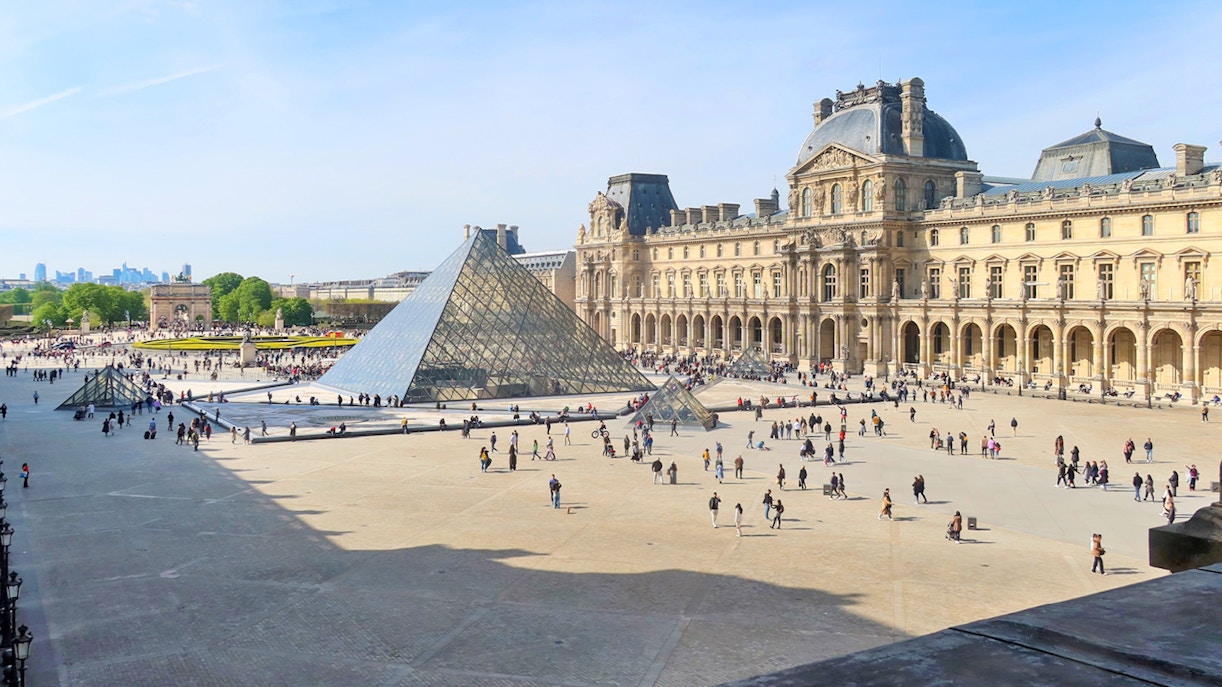 Attractions near Conciergerie