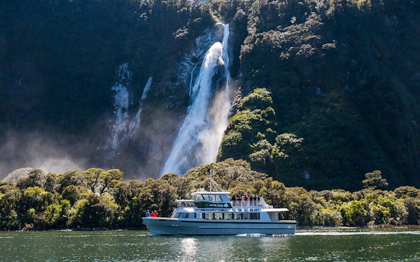 Milford Sound Boutique Small-Boat Cruise