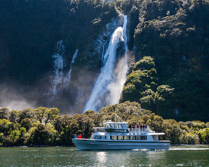 Milford Sound Boutique Small-Boat Cruise