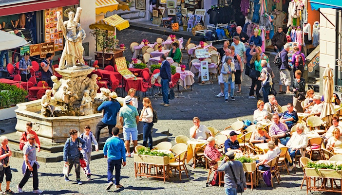 Amalfi town square restaurants