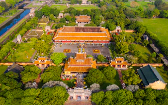 from da nang: hue imperial city, khai dinh tomb and thien mu pagoda day trip-2