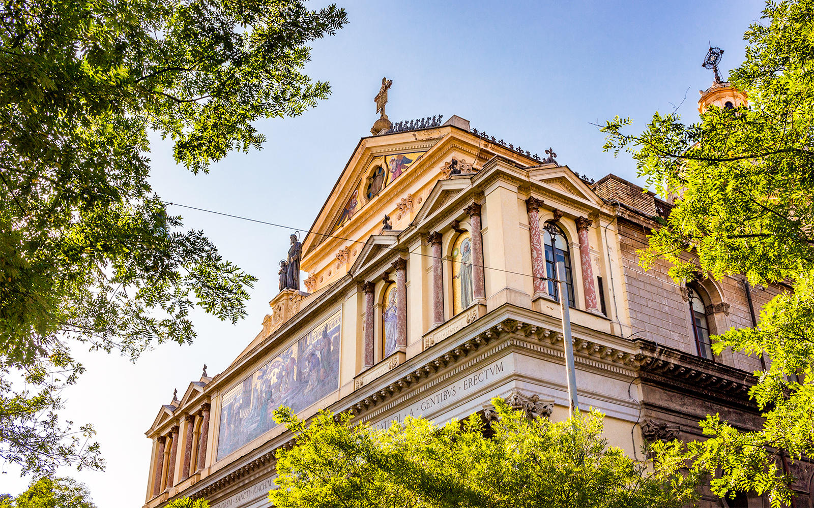 Exploring Rome-Prati