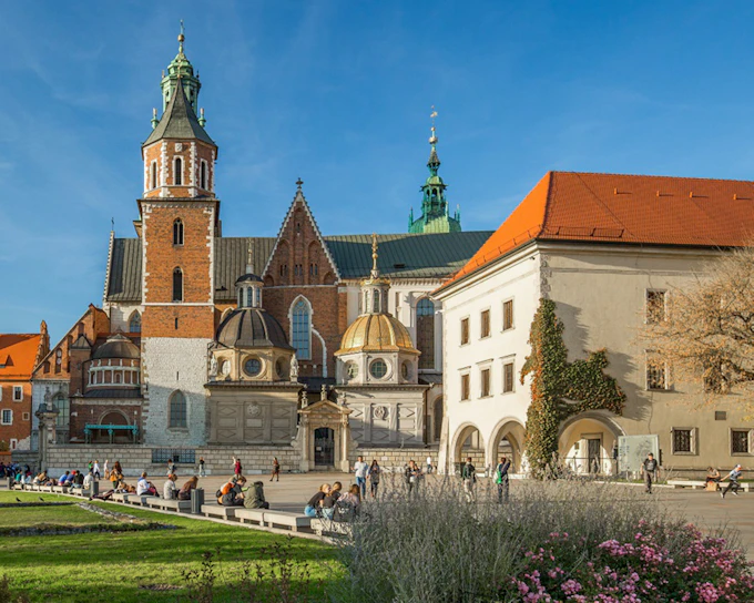 Combo: Wawel Castle, Cathedral, St. Mary’s Basilica & Rynek Underground Museum Guided Tour