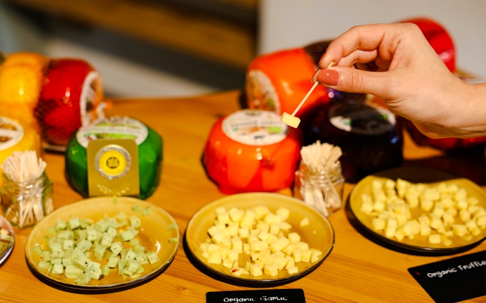 Cheese samples at Henri Willig Cheese Farm tasting event.