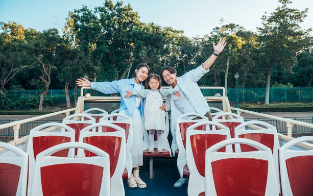 Family enjoying the BigBus Lantau Island Hop-On Hop-Off tour.