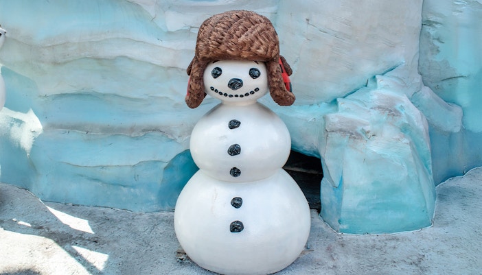 Snowman wearing a hat at SeaWorld Orlando.