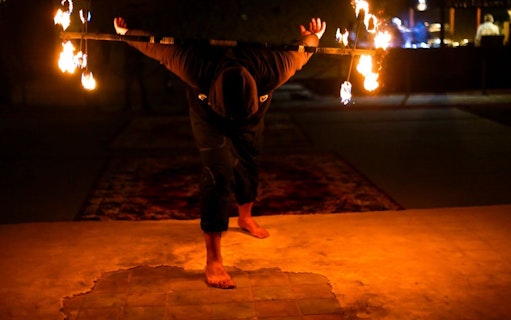 ras al khaimah : séjour dans un campement bédouin dans le désert avec dîner barbecue, spectacles, balade à dos de chameau et transferts en groupe-2