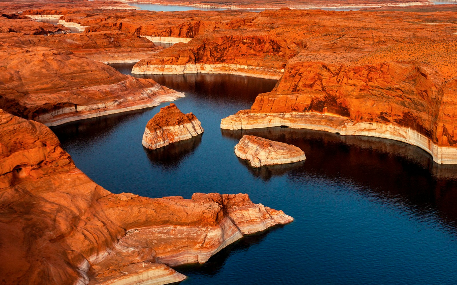 Colorado river on Antelope Canyon Helicopter