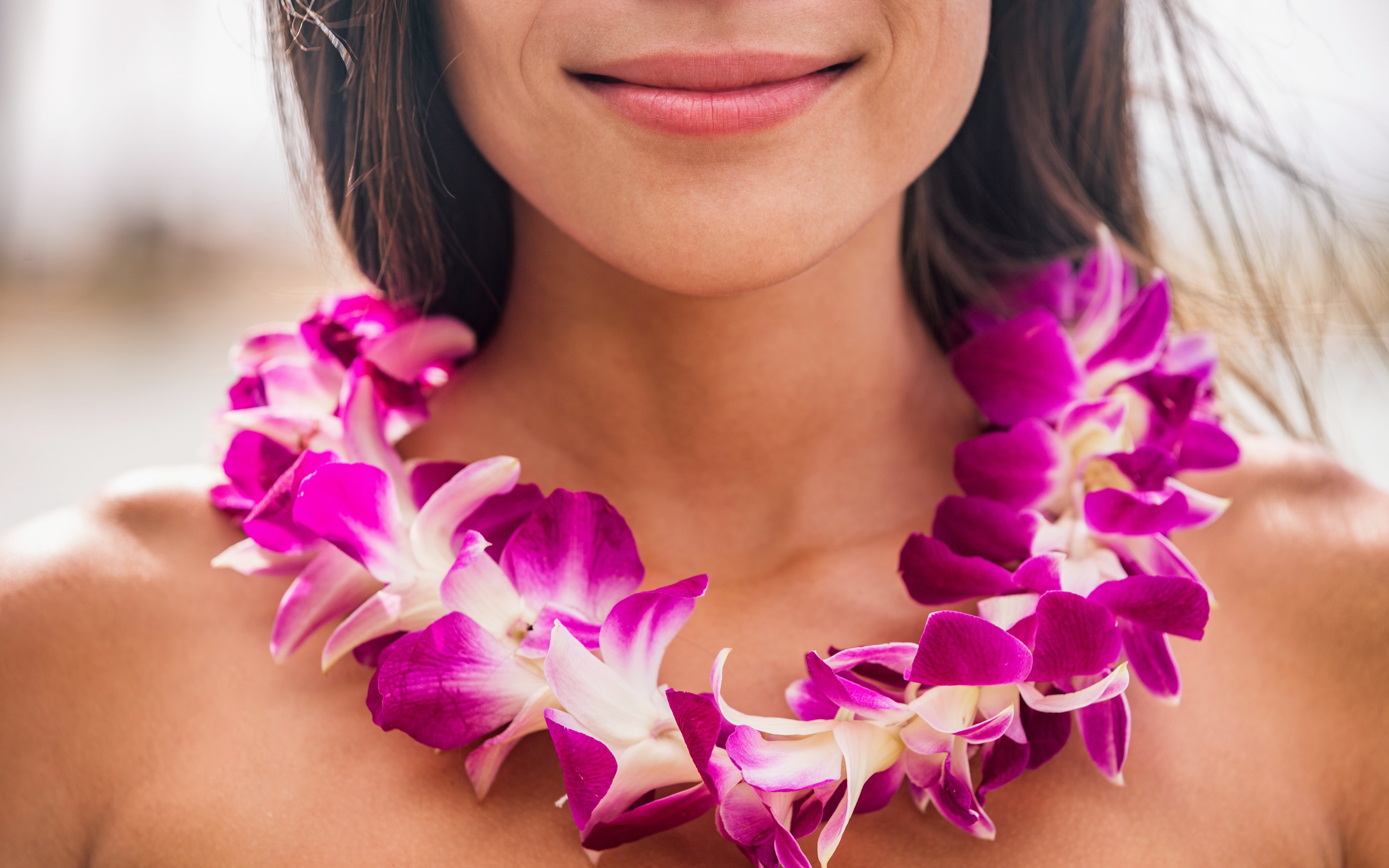 5:15pm Check in and luau greeting