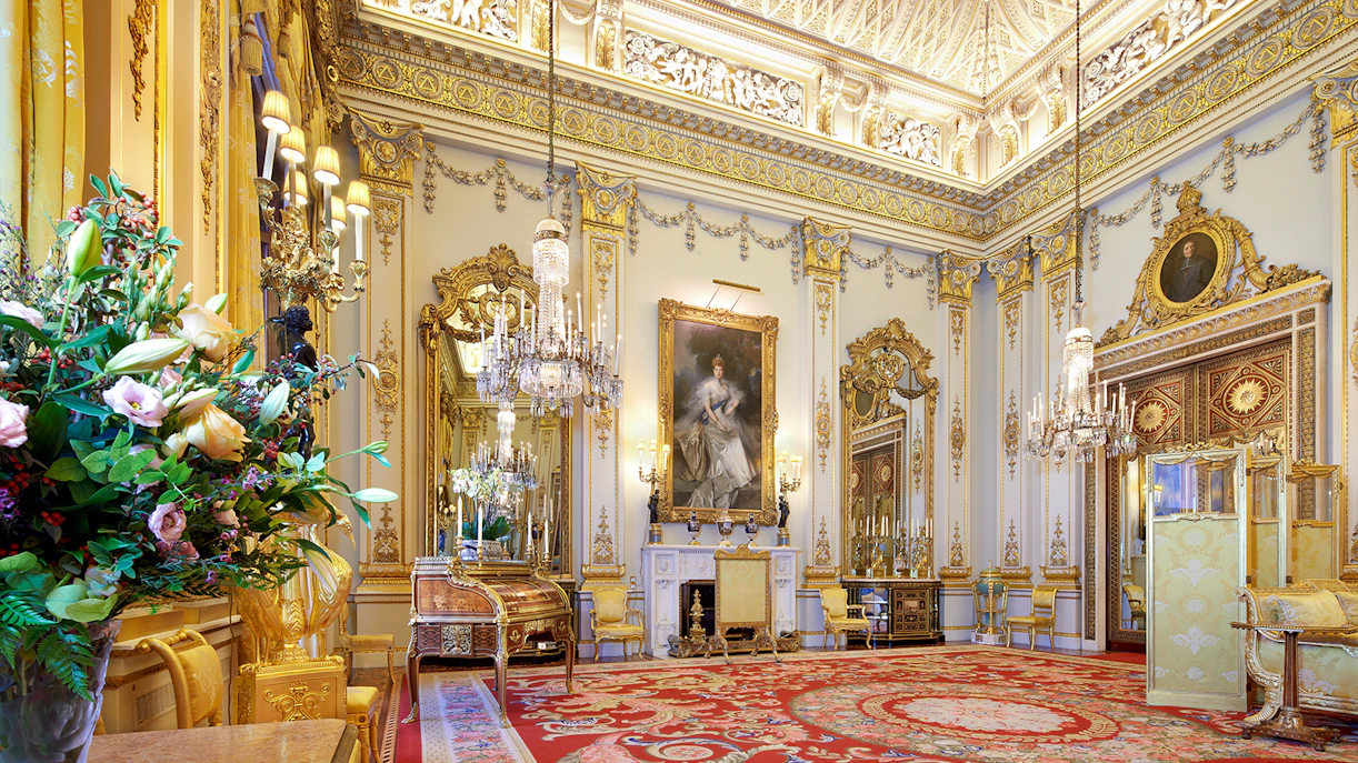 The Majestic Architecture and Design of Buckingham Palace