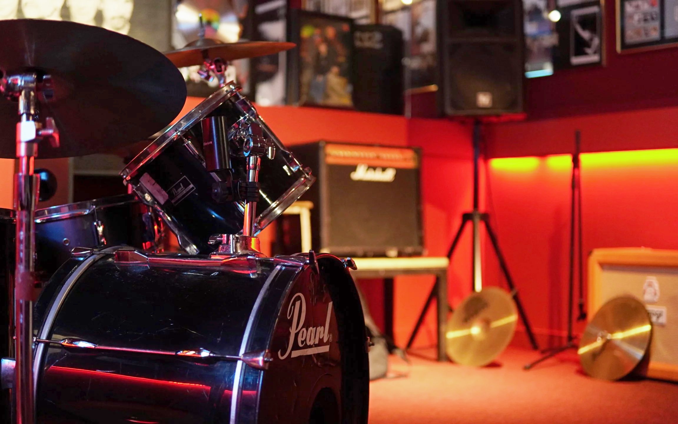 Drum set and amplifier at Irish Rock N Roll Museum Experience in Dublin.