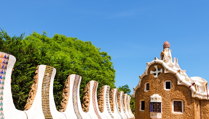 Casa del Guarda in Park Güell, Barcelona, featuring Gaudí's unique architectural style.