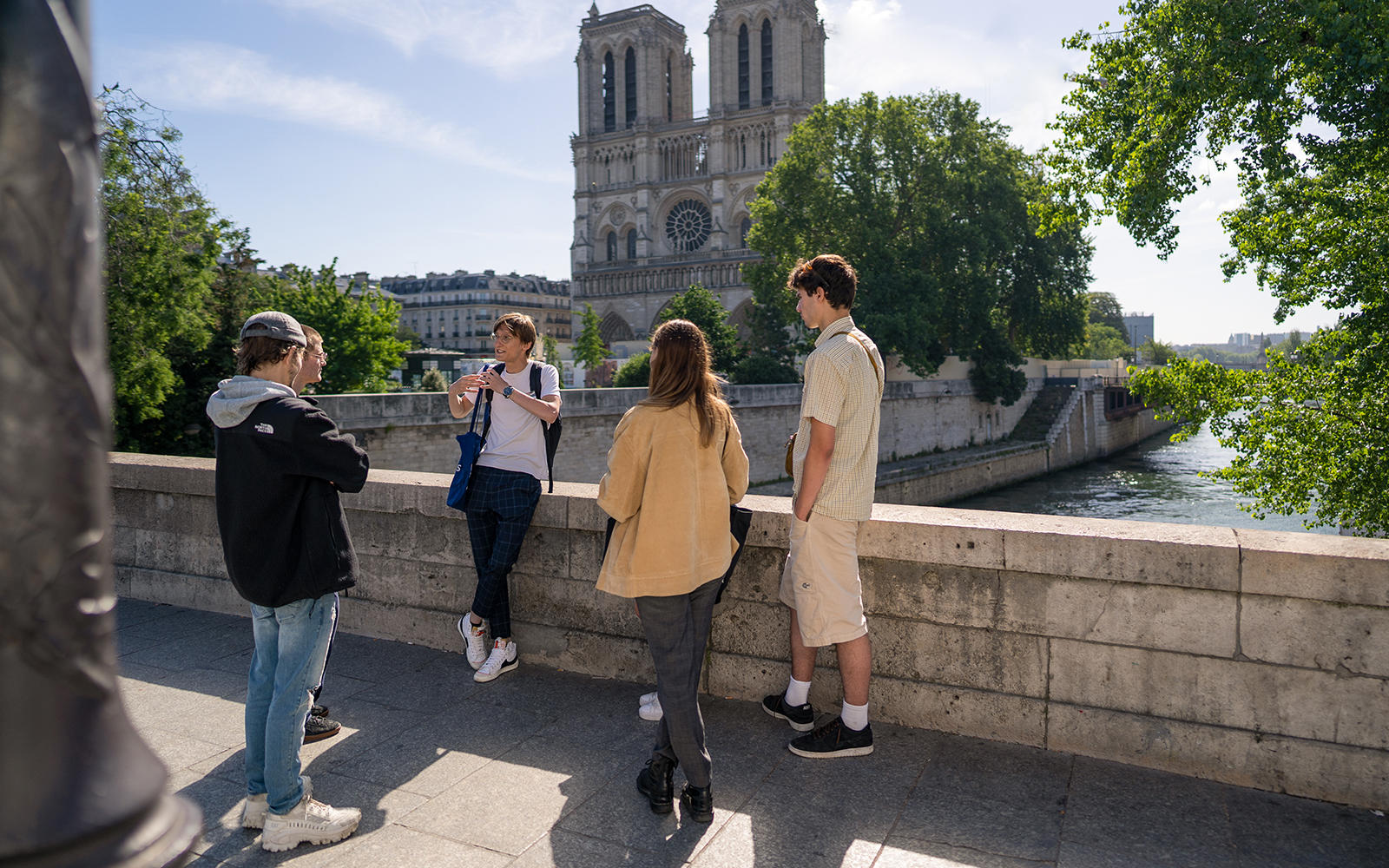 Image of Notre Dame and the Islands Guided Walking Tour