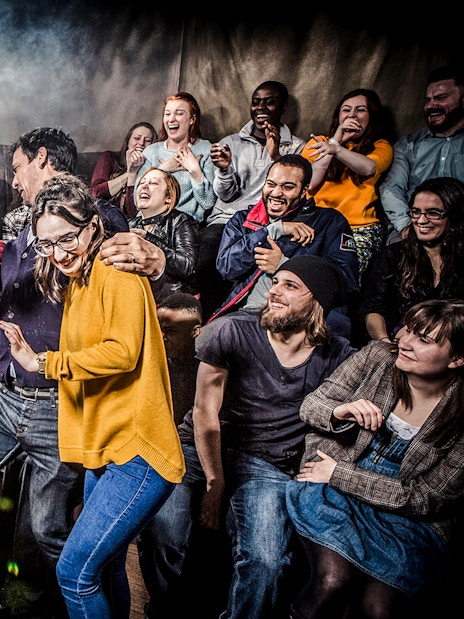 Guests reacting to a live performance at the Amsterdam Dungeon.