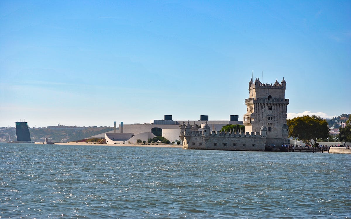 sailing cruise on tagus river-11 sailing cruise on tagus river-11