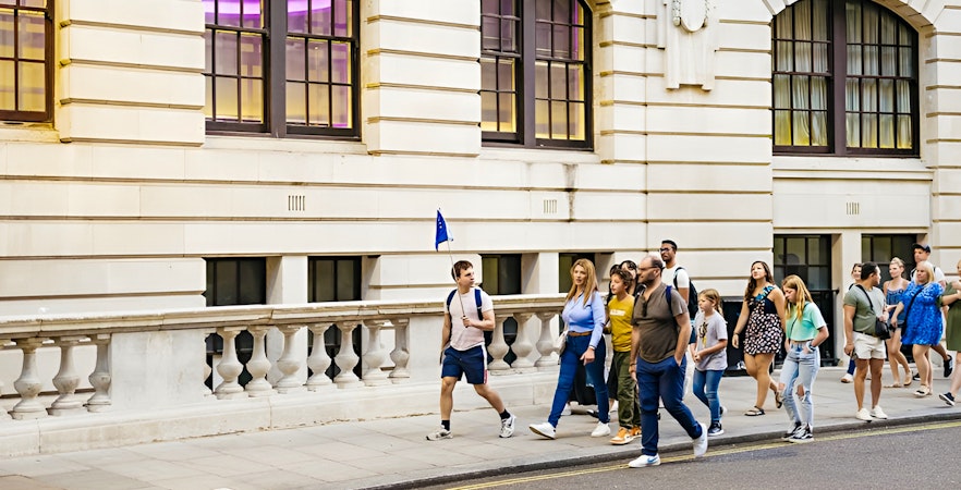 Group on Harry Potter film locations walking tour in London.