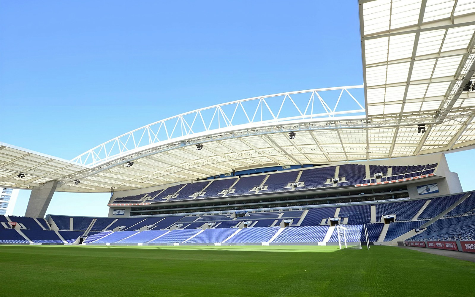 FC Porto Museum and Stadium tour showcasing trophy displays and stadium seating.