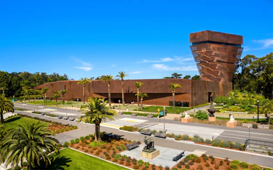 de Young Museum Tour