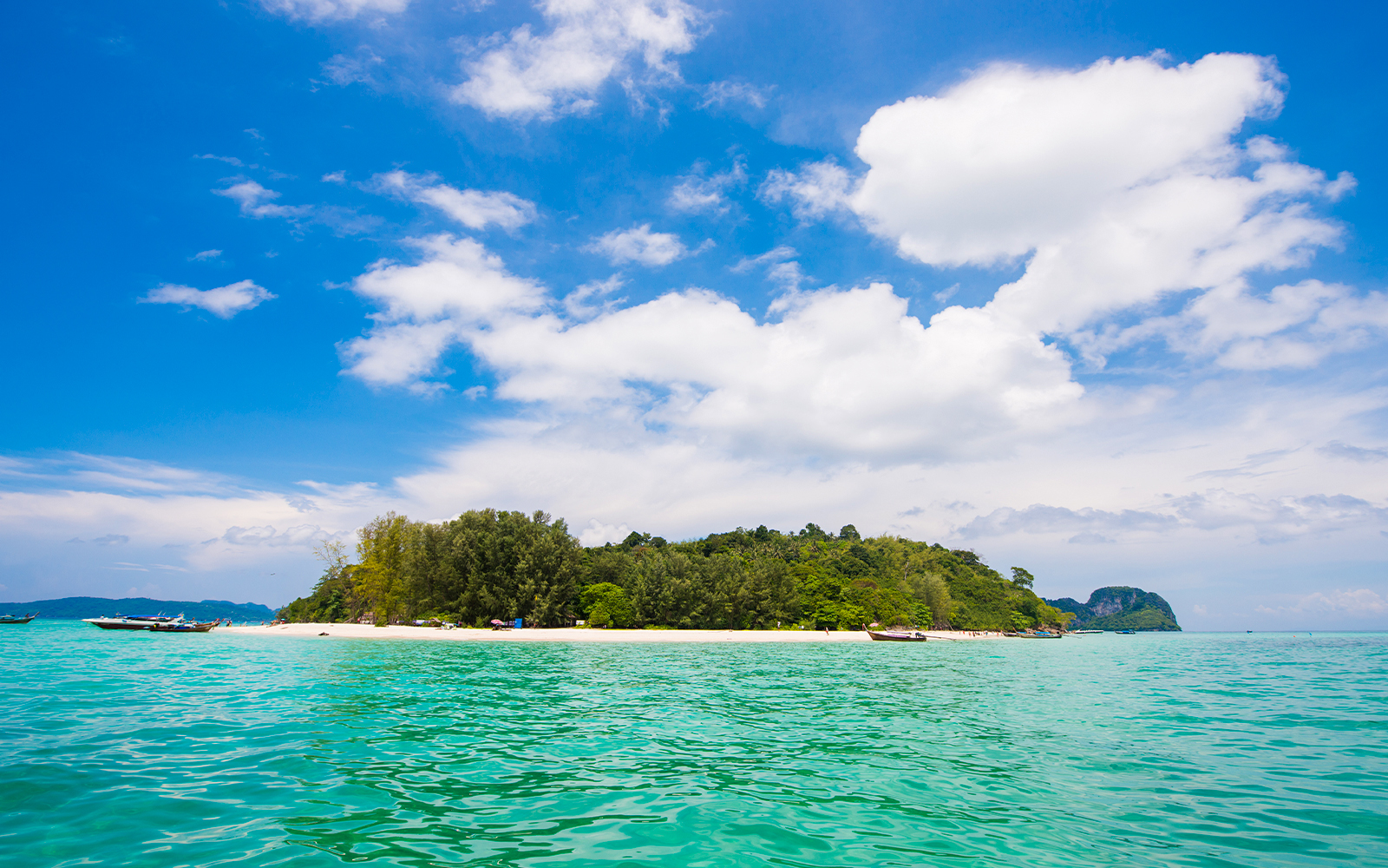 Bamboo Island with turquoise waters, part of Phi Phi Islands, Thailand.