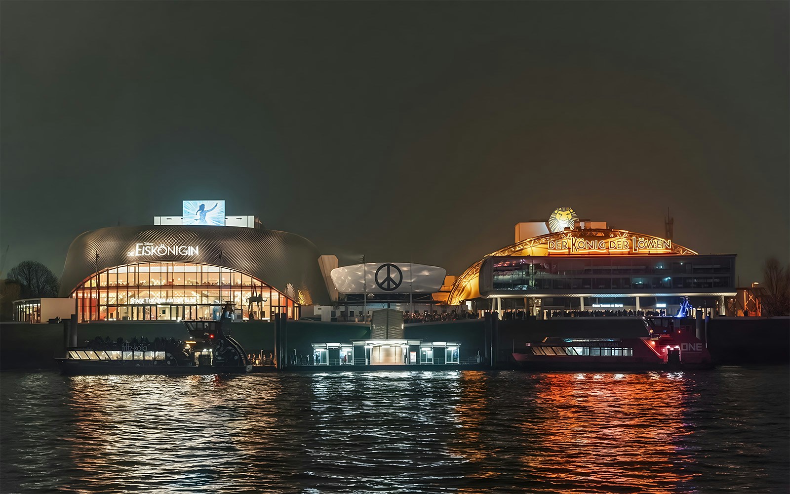 Evening lights cruise in Hamburg Germany